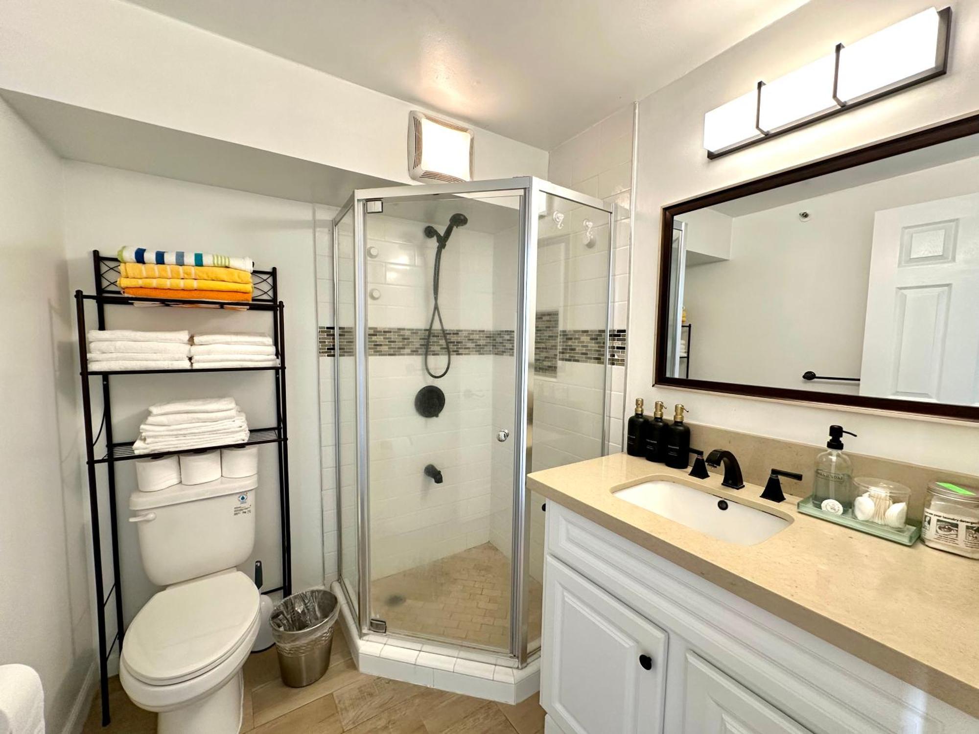 Amazing View Waikiki Beach 28Th Floor 1Br Family And Group Condo Honolulu Exterior photo